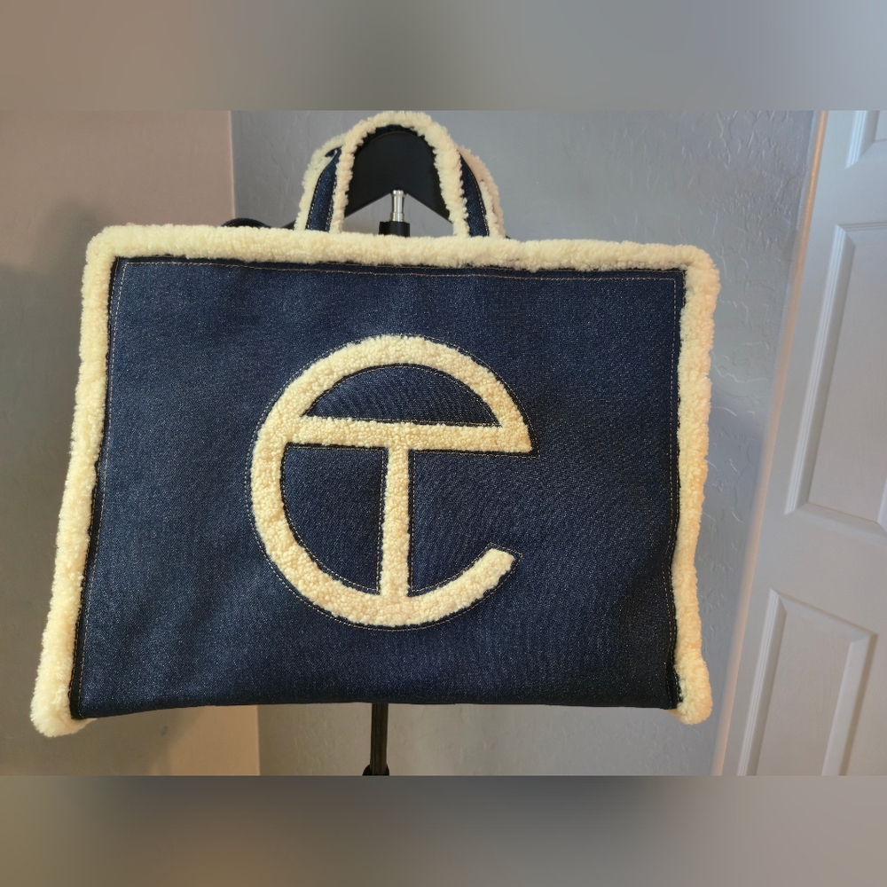 UGG x Telfar Large Denim Shearling Logo Bag Limited Edition - Picture 16 of 16